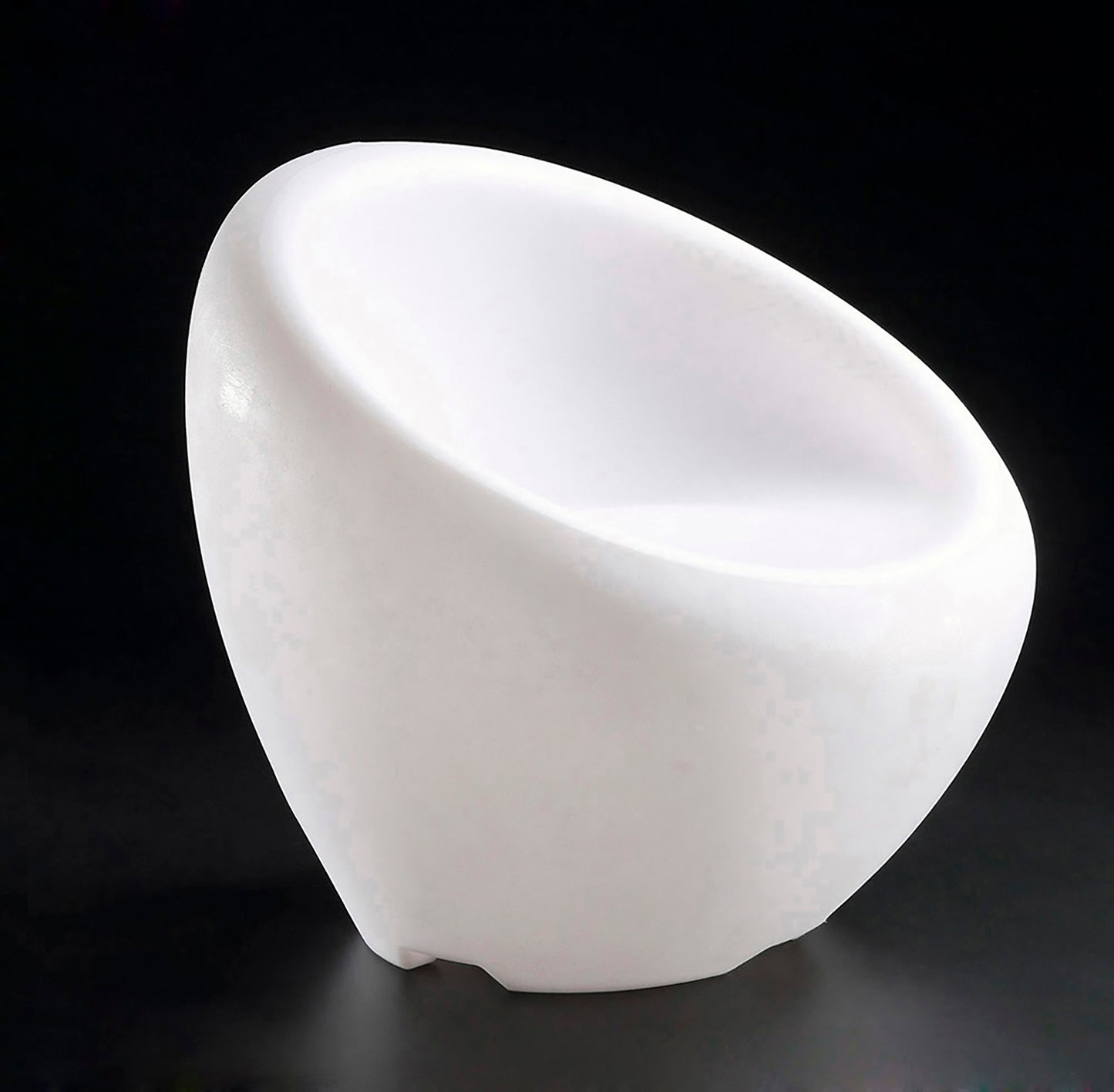 Pao Chair Round No Light Outdoor, Opal White by Mantra