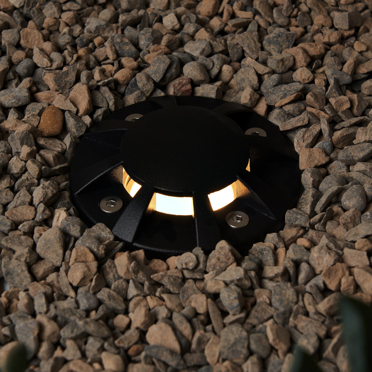 Pan Recessed Floor Uplight 8 way, Black