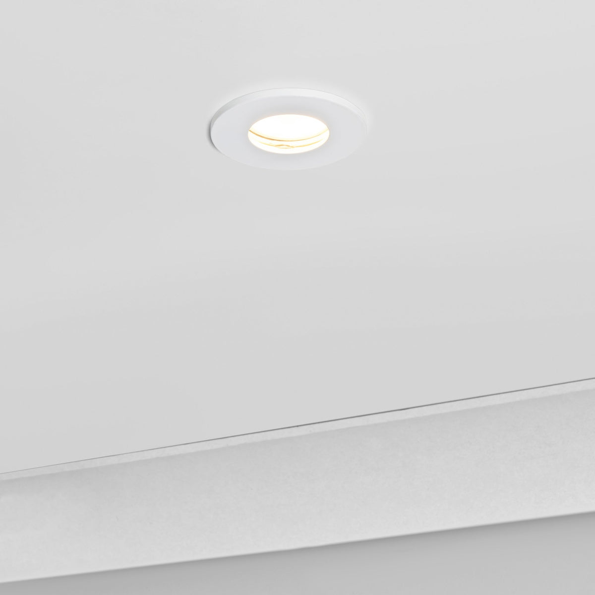 Yate IP65 Fixed Fire Rated IP65 Recessed Downlight - White