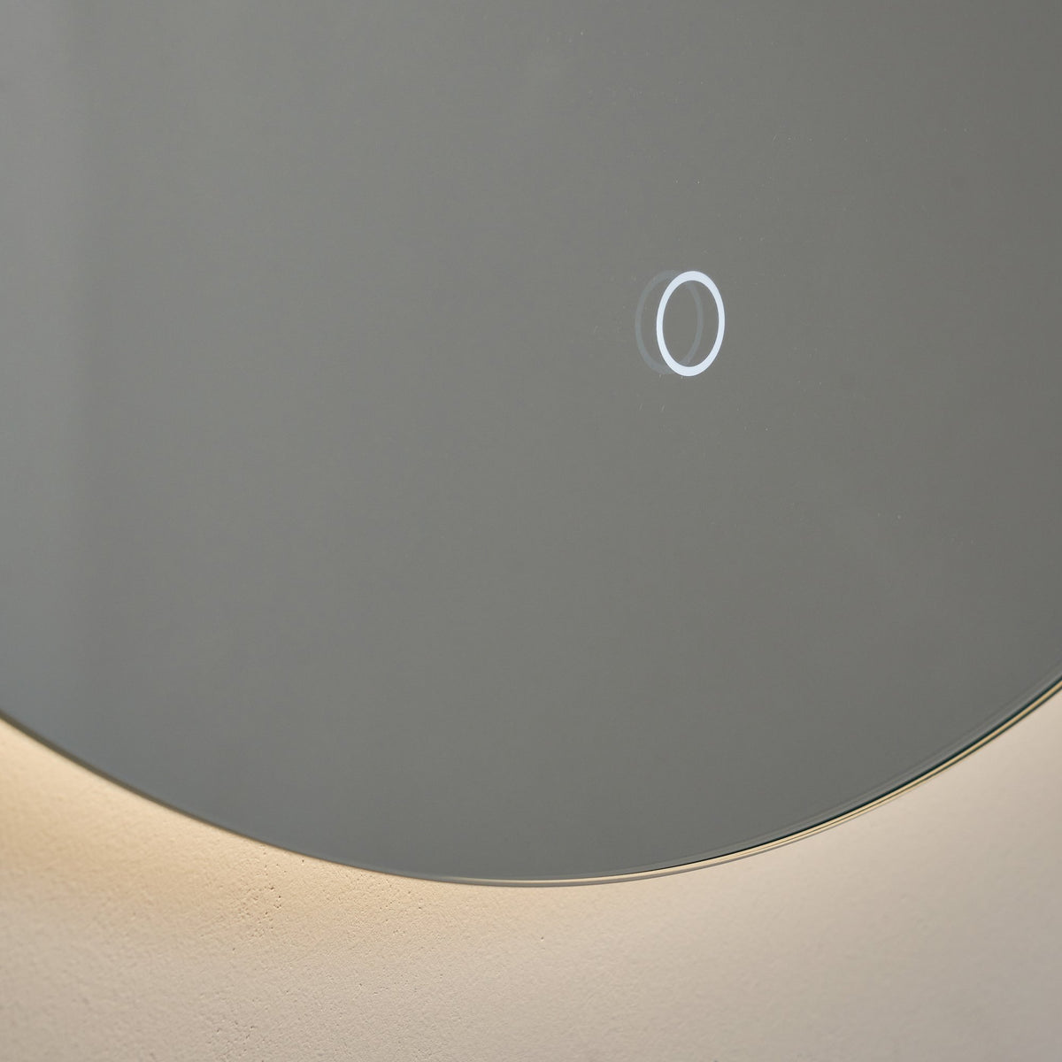 Fal Round LED Mirror with Demist