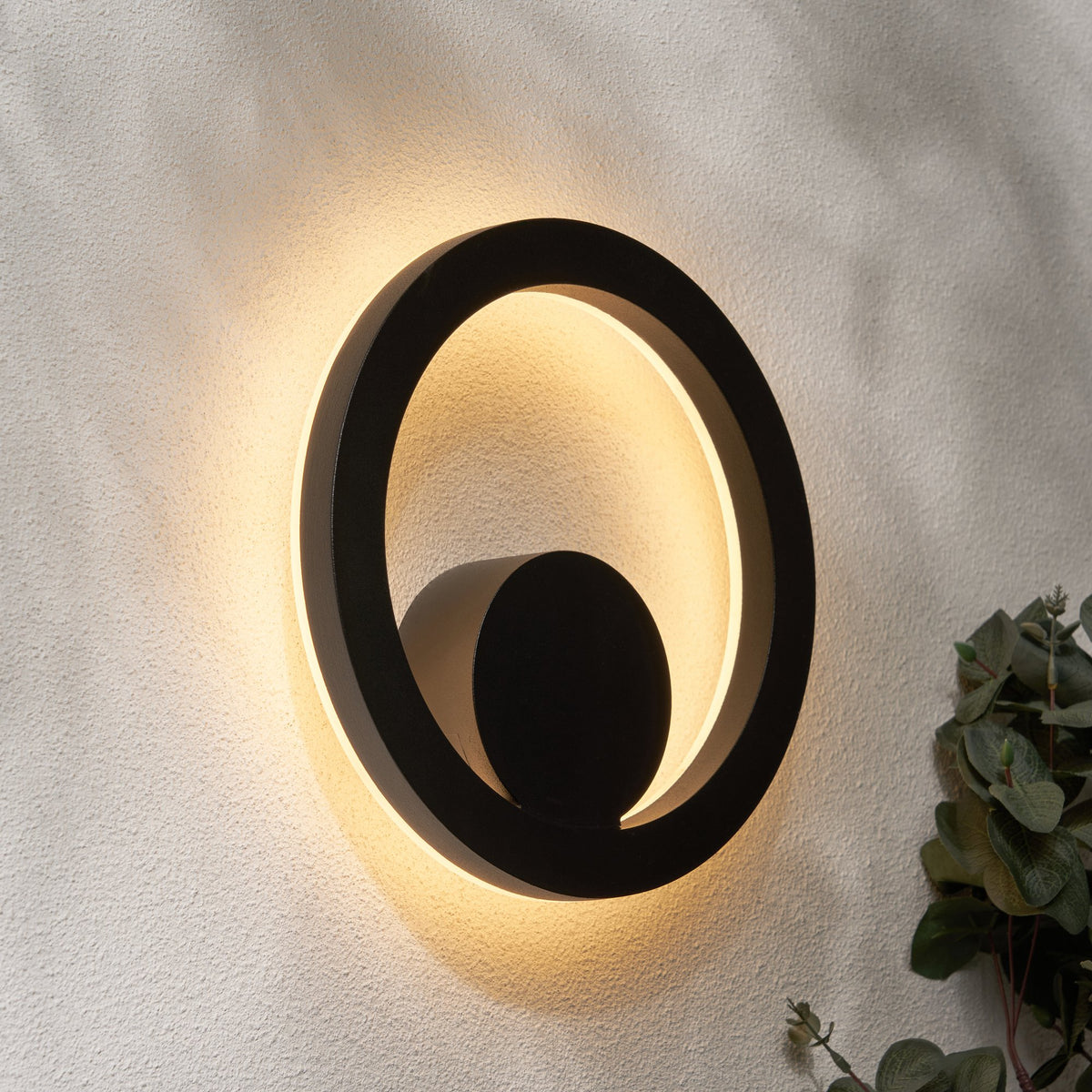 Eclipse Outdoor LED Circular Wall Light, Black