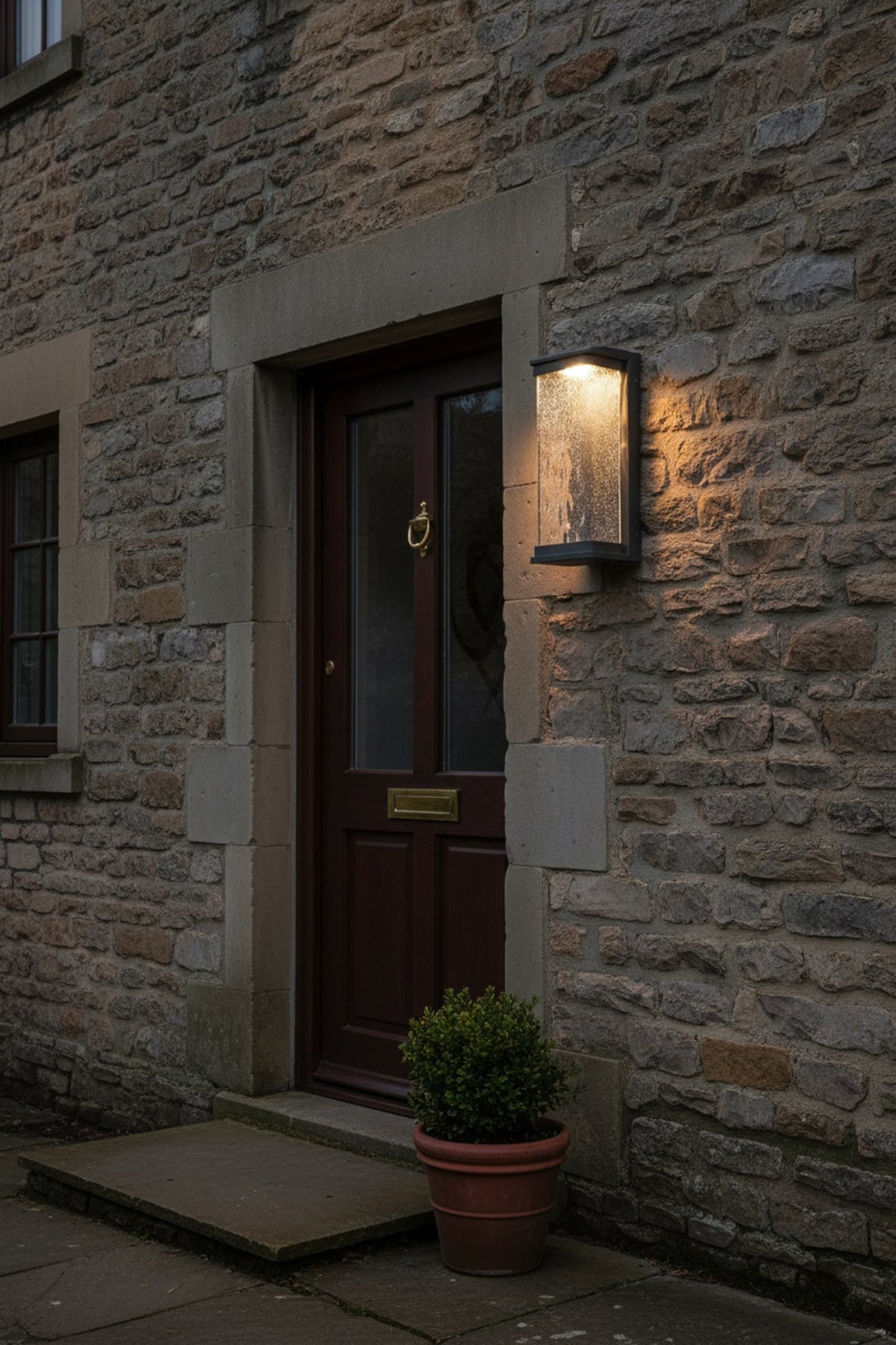 Yates 25w LED Large Water Glass Lantern Black