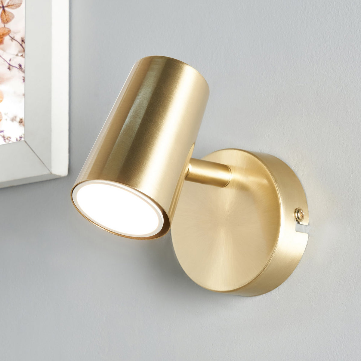 Harvey Single Spotlight, Satin Brass