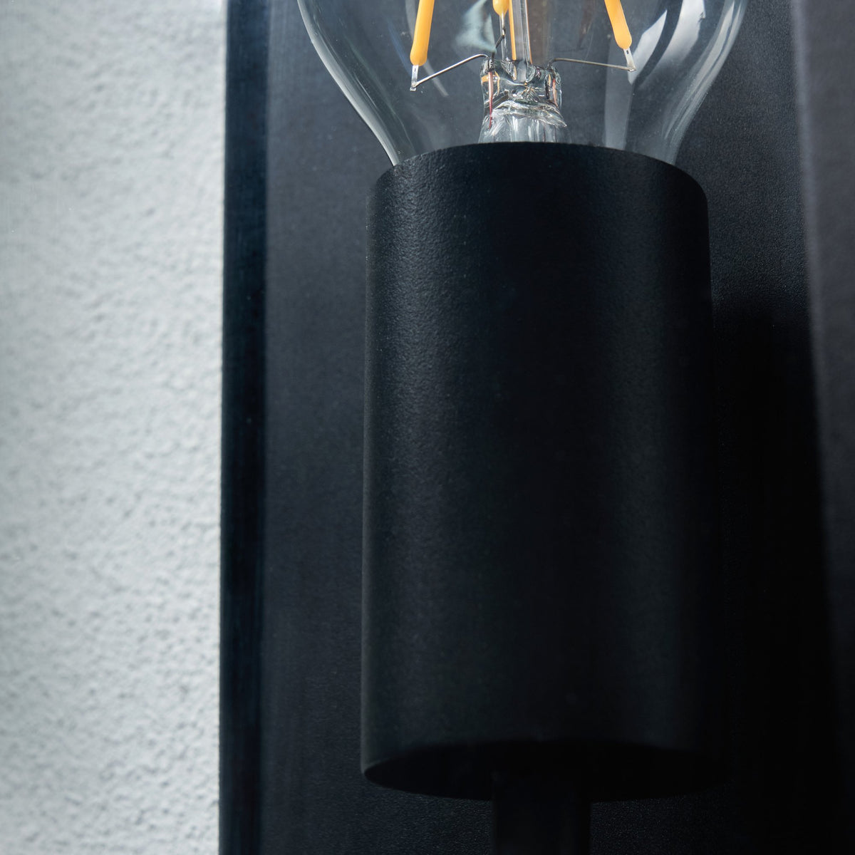 Minerva Outdoor Wall Light , Black
