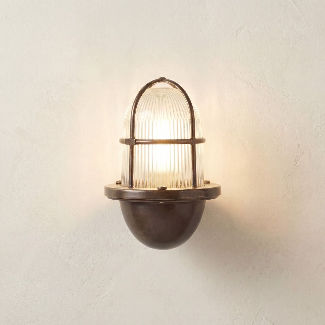 Small Wall Lantern Uplight (Antique Brass)
