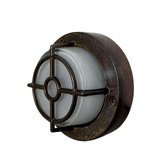 Compact Mini Walkway Light (Antique Brass)
