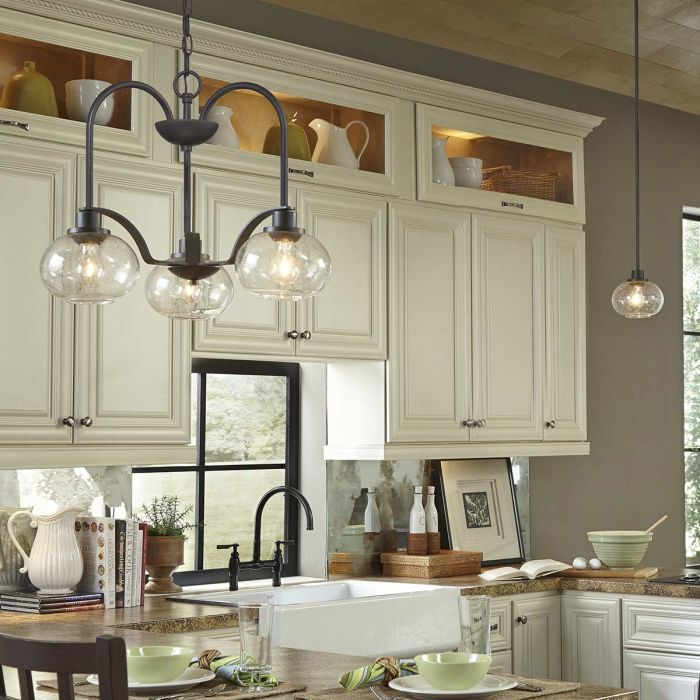 Trilogy 3 Light Chandelier - Old Bronze