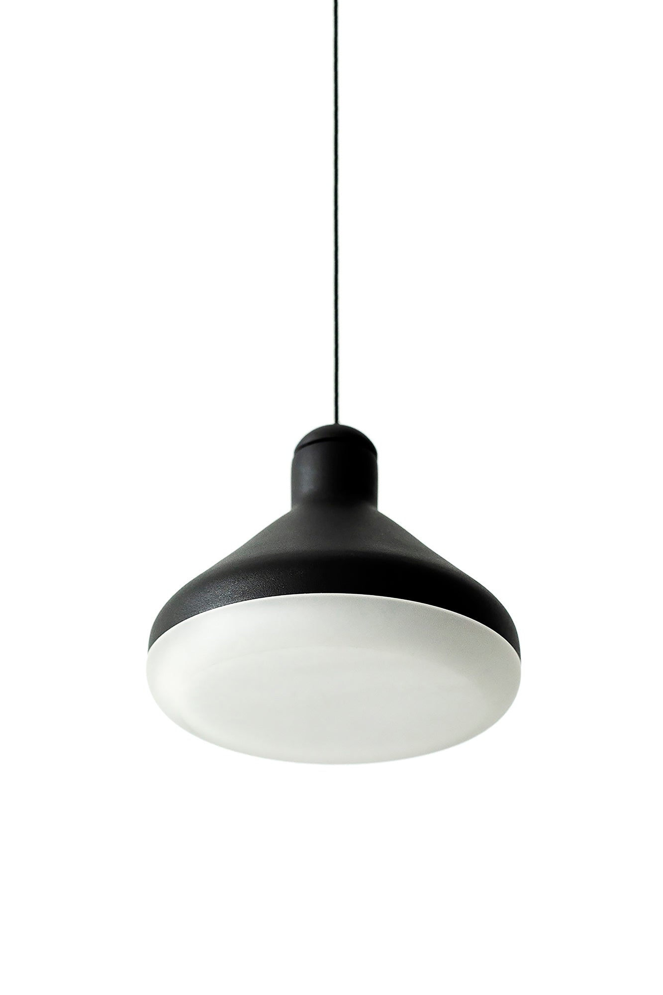 Sirio 1 Light Pendant, 8W LED, 3000K, 590lm, Black, 3yrs Warranty by Mantra