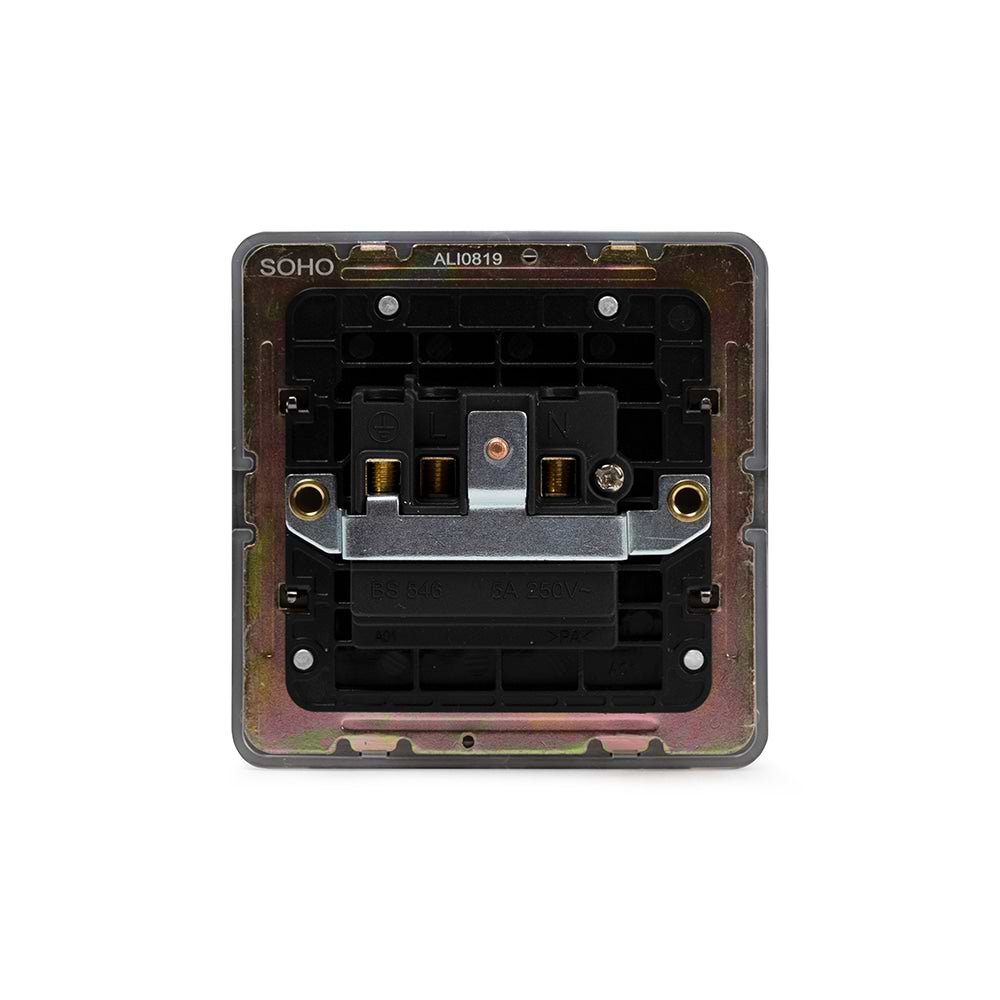 The Connaught Collection Black Nickel Flat Plate 5 Amp Unswitched Socket Blk Ins Screwless