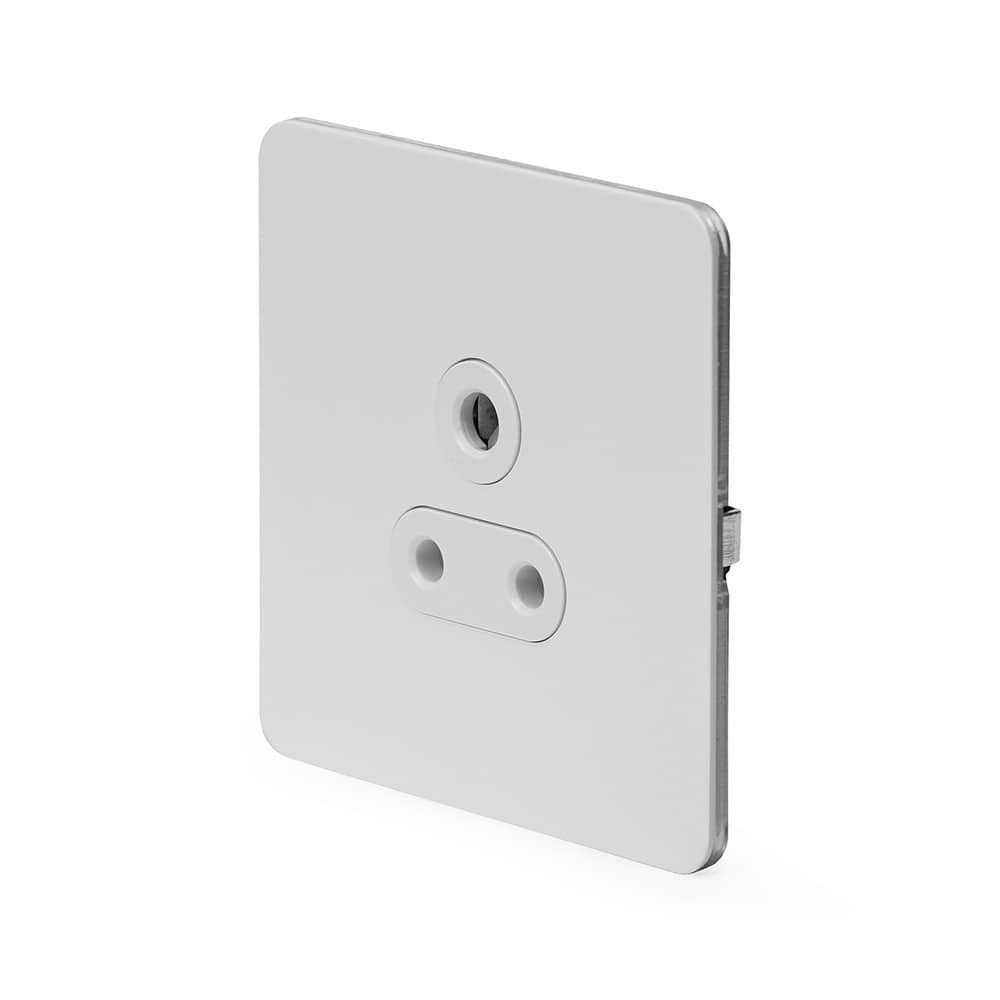 The Eldon Collection White Metal Flat Plate 5 Amp Unswitched Socket Wht Ins Screwless