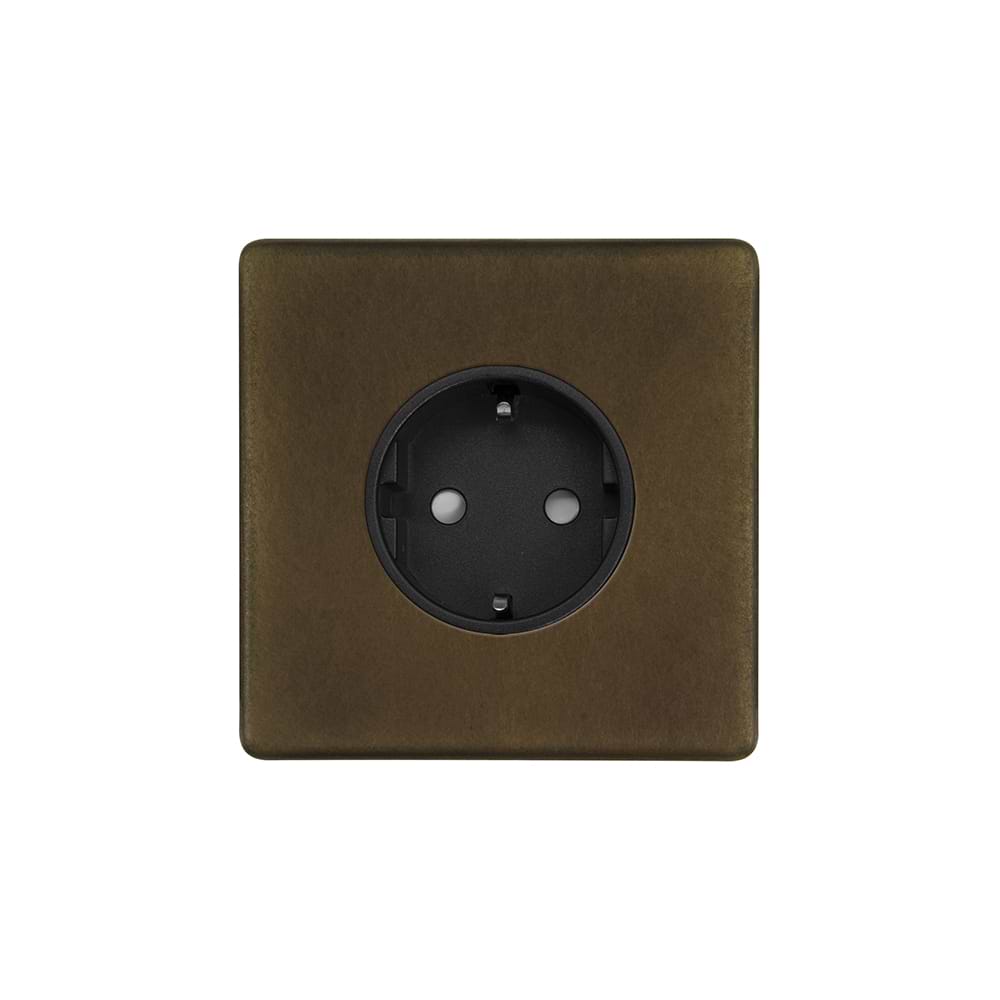The Westminster Collection Vintage Brass 16A 1 Gang Euro Schuko Socket
