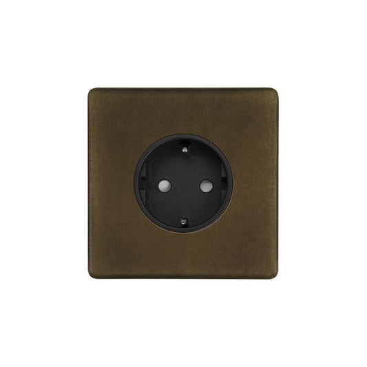 The Westminster Collection Vintage Brass 16A 1 Gang Euro Schuko Socket