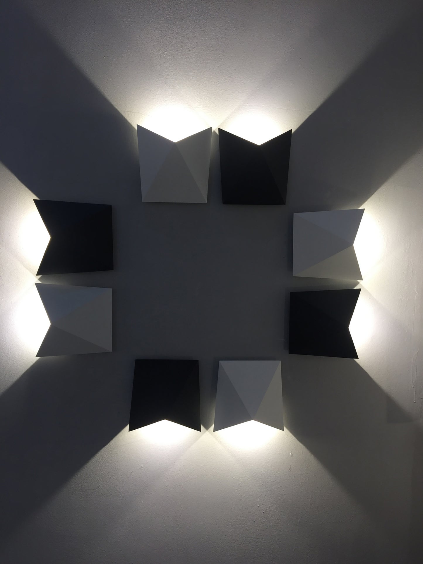 Triax Wall Lamp, 8W LED, 3000K, 750lm, IP54, Anthracite, 3yrs Warranty by Mantra