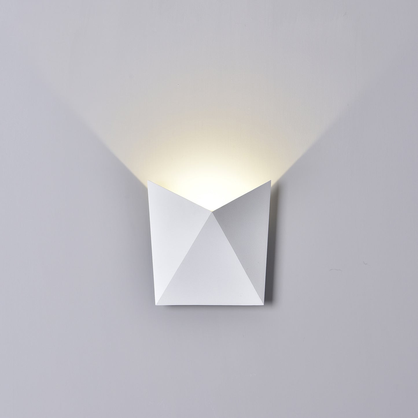 Triax Wall Lamp, 8W LED, 3000K, 750lm, IP54, Sand White, 3yrs Warranty by Mantra