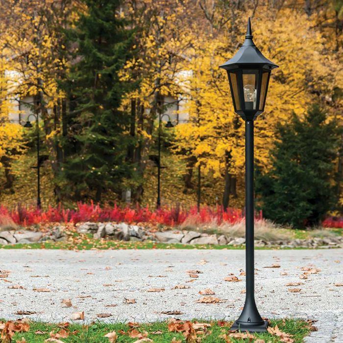 Valencia 1 Light Pillar - Black