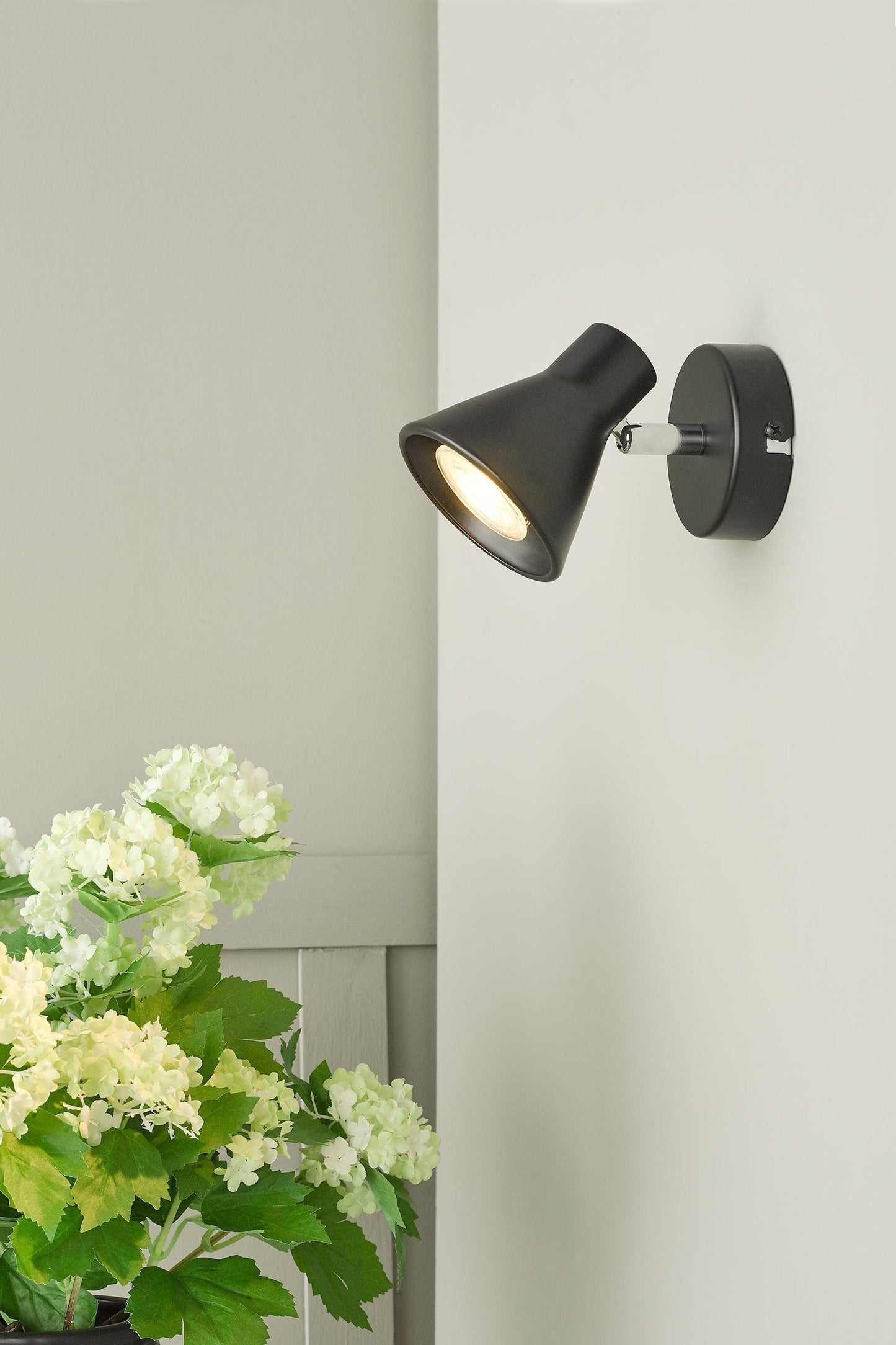 dar lighting Diza Single Wall Spotlight Matt Black Polished Chrome DIZ0722