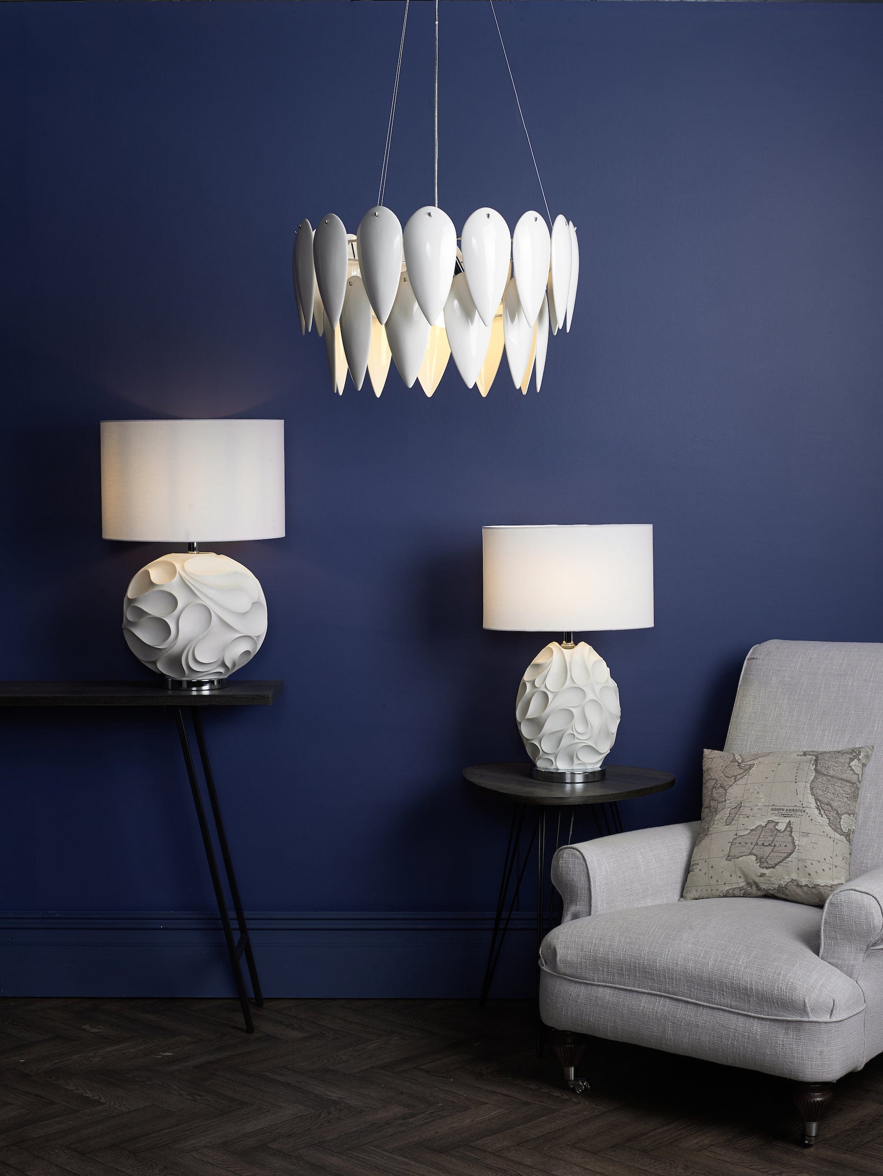dar lighting Zachary Oval Table Lamp White With Shade ZAC412